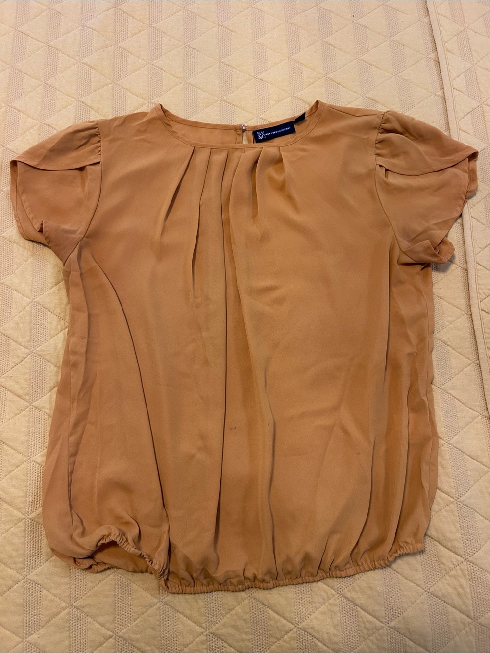 NY & Company Blouse – Size XL – Mustard Pleated Front Top